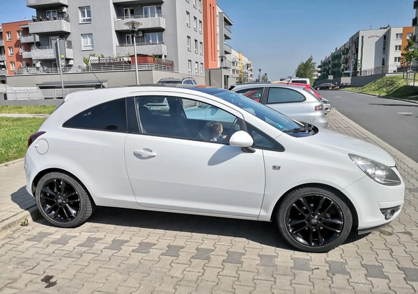 Opel Corsa cena 12900 przebieg: 187000, rok produkcji 2009 z Wrocław małe 379